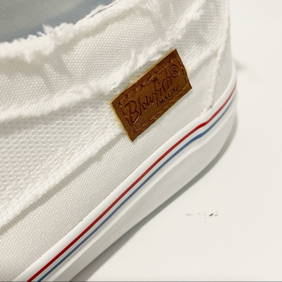 BLOWFISH Women’s White Buzz Canvas Sneakers - New in box - NWT - Picture 10 of 16